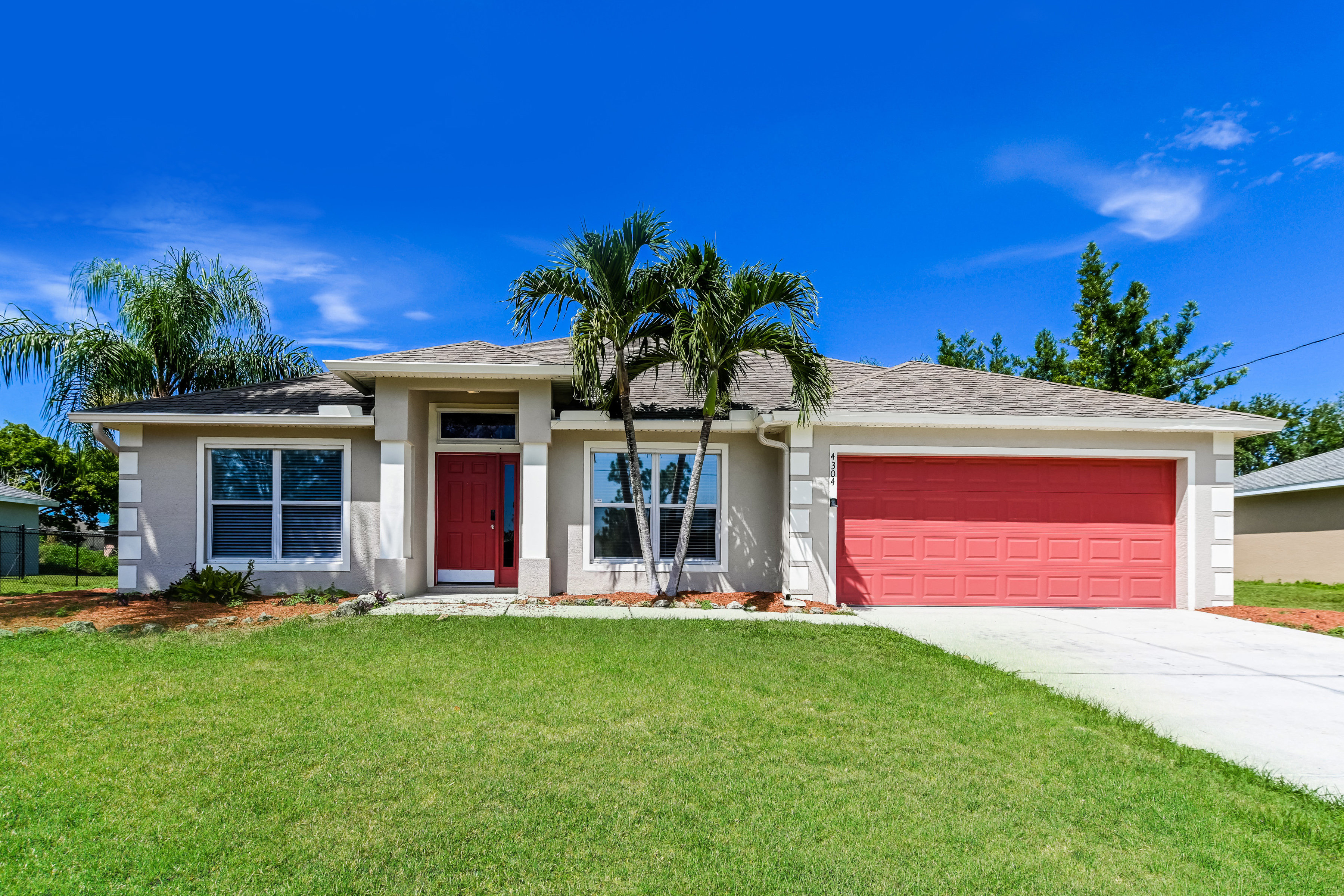 4304 NE 20th Ct Cape Coral, FL 33909